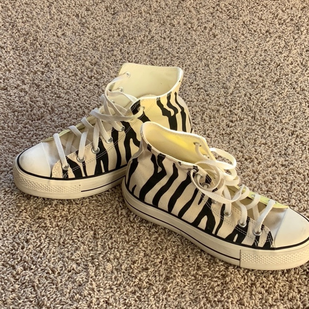 Converse All Star Chuck Taylor Yellow & Zebra print High-Top Sneakers
